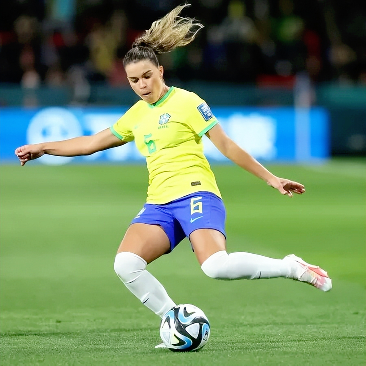 巴西马术选手获得女子个人全能冠军