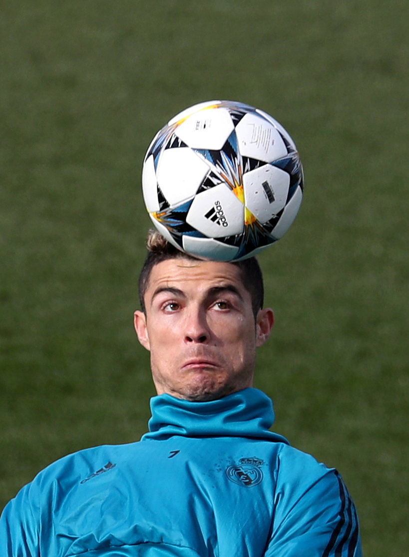 关于精彩不断!今晚的比赛中球员们展现出色技艺的信息 关于精彩不断!今晚的比赛中球员们展现出色技艺的信息