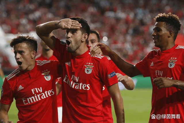 越南冷门球队赢得惊喜胜利，出人意料晋级