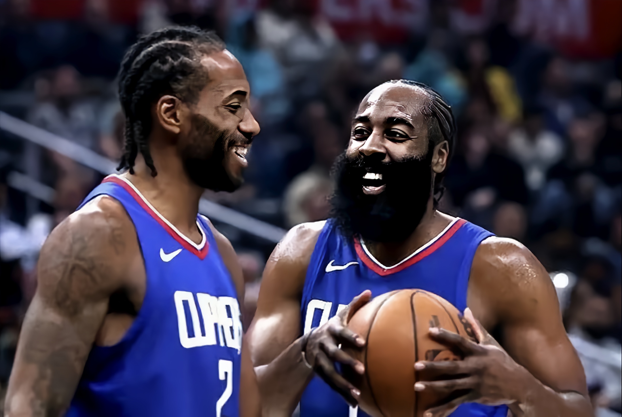 包含快船客场力克开拓者，洛瑞大放异彩！的词条