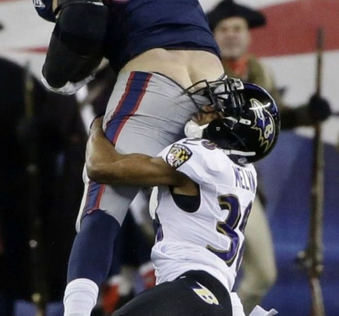 爱游戏官网-关于球场花边：欧锦赛上球员之间的趣闻足事的信息